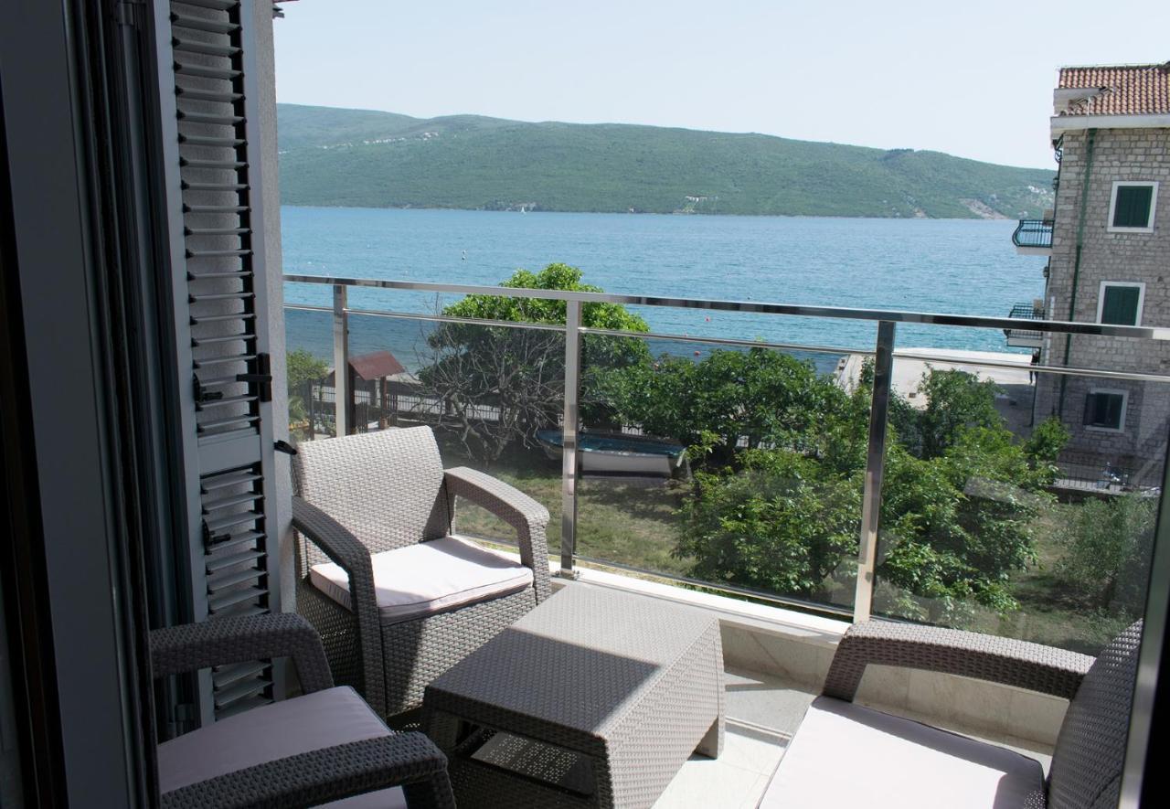 Apartments Admiral Herceg Novi Exterior photo