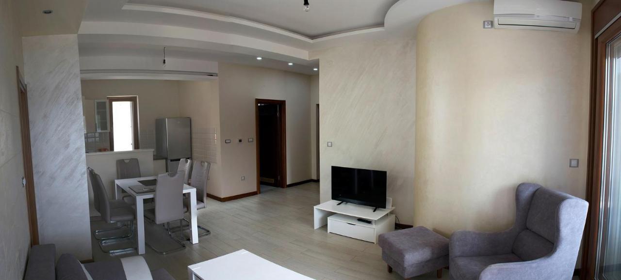Apartments Admiral Herceg Novi Exterior photo
