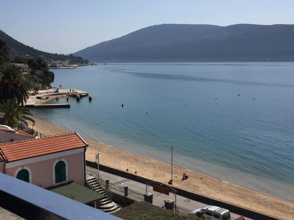 Apartments Admiral Herceg Novi Exterior photo