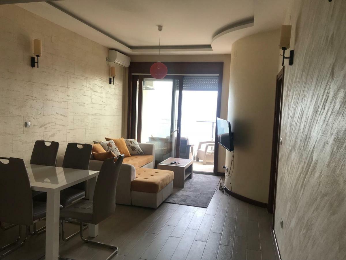 Apartments Admiral Herceg Novi Exterior photo